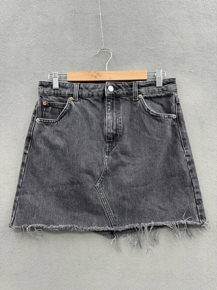 Topshop Women's 8 Black Denim Mini Skirt Raw Hem 100% Cotton
