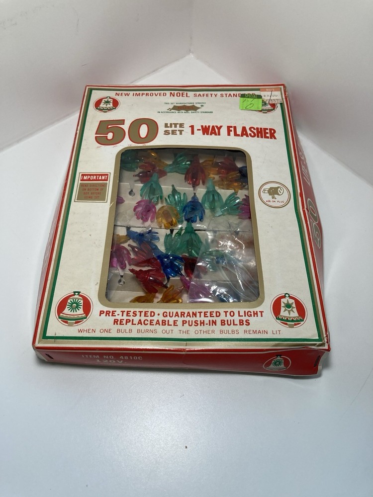 55 VTG Christmas tulip flower reflector light bulbs NOS in original box no cord