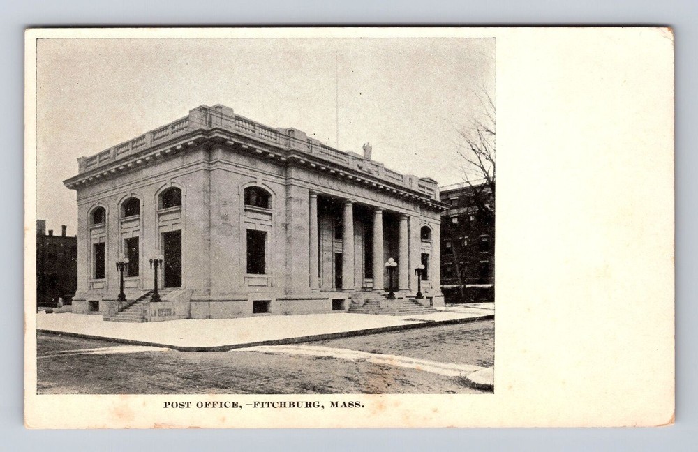 Fitchburg MA-Massachusetts, Post Office, Antique, Vintage Souvenir Postcard