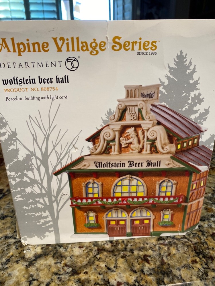 Dept 56 Alpine Village Wolfstein Beer Hall 2010, 808754 Retired