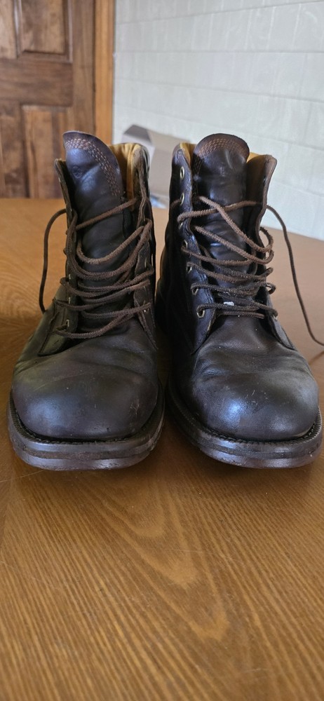 Timberland men's waterproof boots size 10.5 rugged outdoor footwear