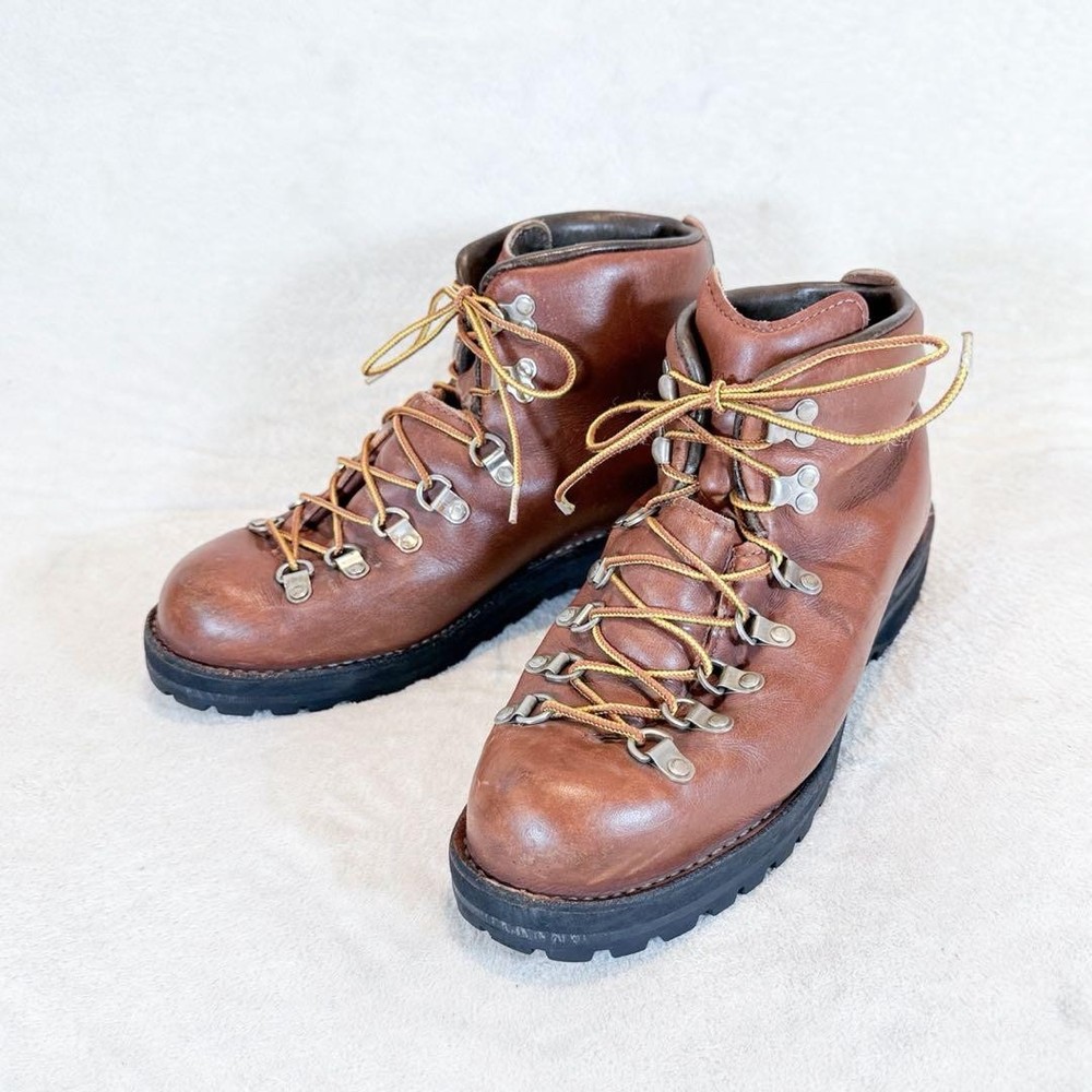 Danner Mountain Light 90S Hiking Boot Black Embroidery Tag Brown