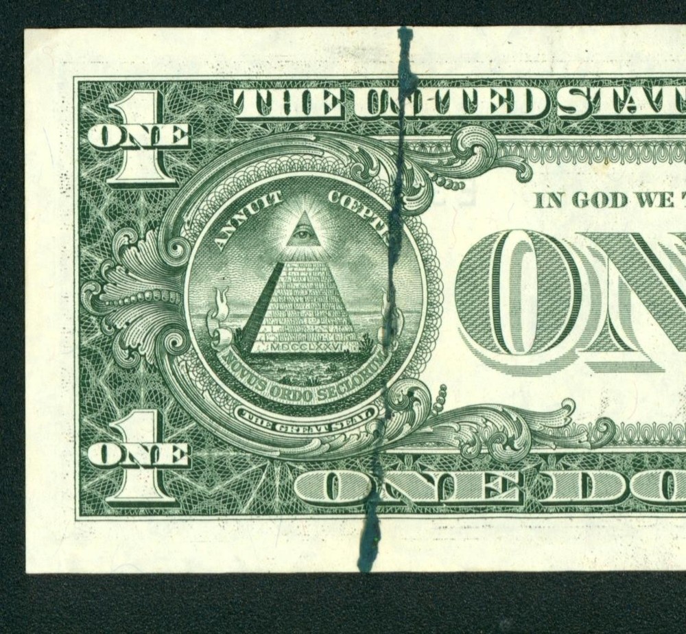 (Error - Ink Smear) $1 2017 ((Vf+)) Federal Reserve Note ** Paper Currency