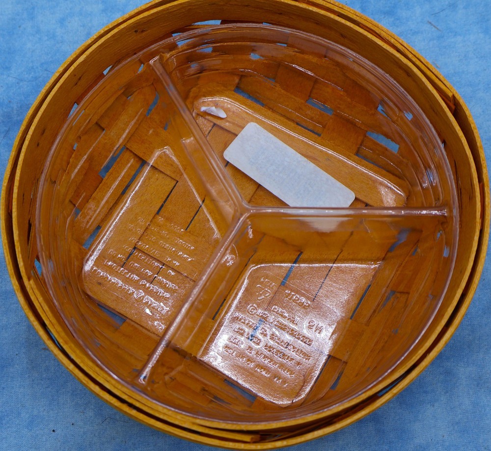 Longaberger 2001 Small Catch-All Basket 15083 w Divided Protector Classic
