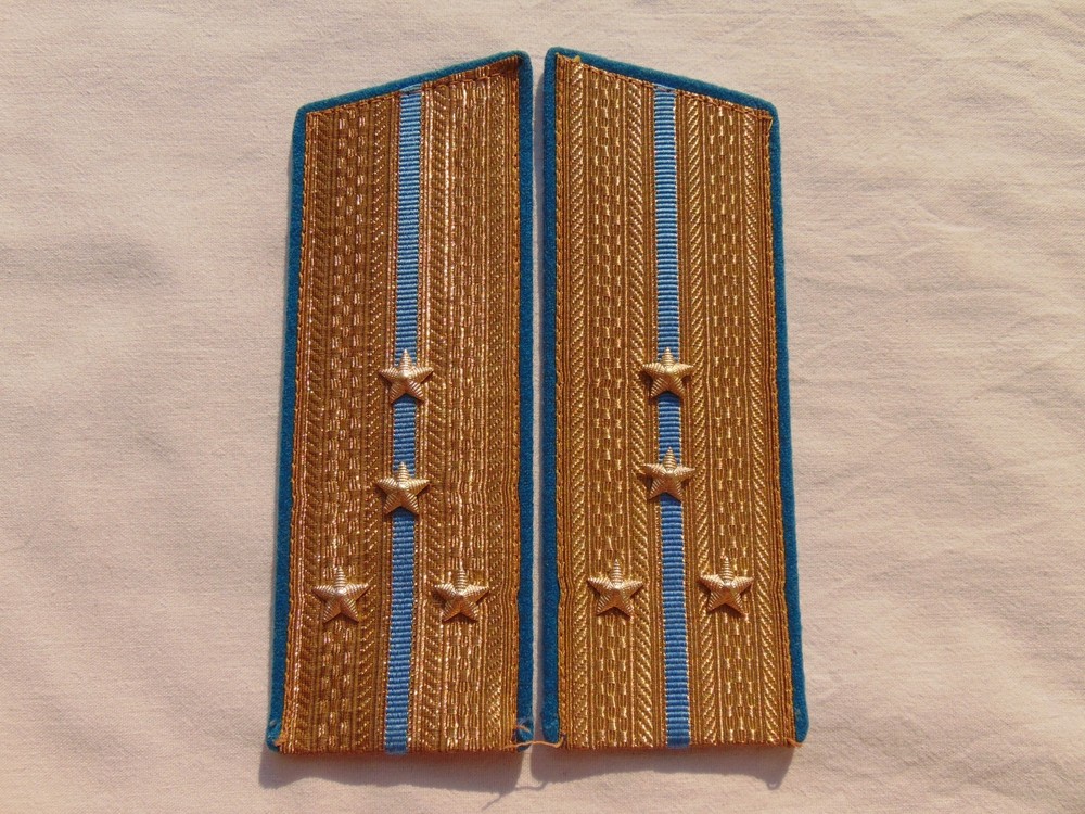Ceremonial shoulder straps of a Soviet captain of the USSR Air Force