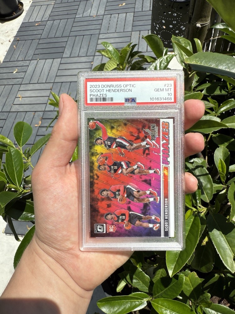 2023-24 Scoot Henderson Donruss Optic Phazes Case Hit SSP Rookie Graded PSA 10