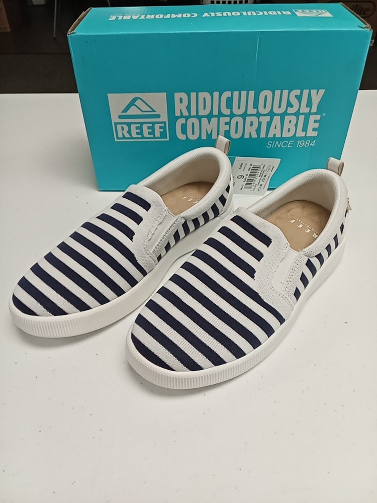 REEF Neptune Elyse Women's Size 9 Navy/White Stripe Shoes