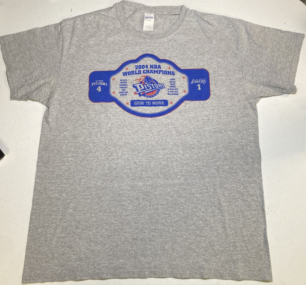 Vintage Mens Large Detroit Pistons 2004 NBA World Champions Vs Kobe T-Shirt Gray