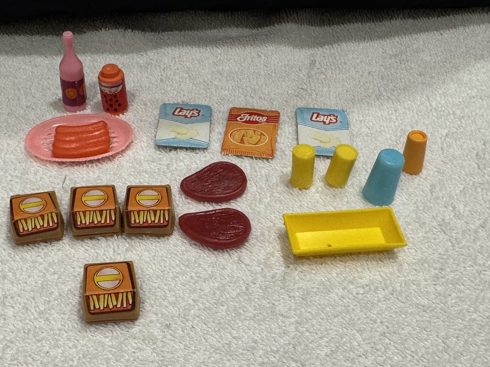 Mattel Barbie California Hot Dog Stand 1987 Accessories Hot Dogs French Fries