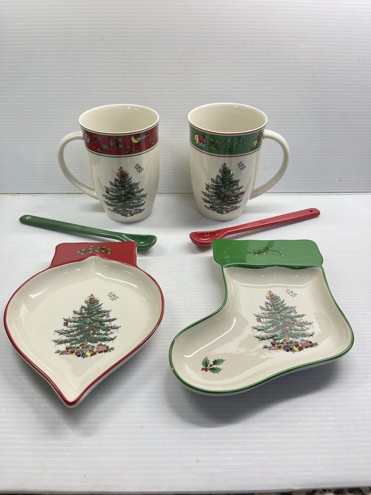 Spode Christmas Tree Hot Chocolate Mug Set with Spoons 6-Piece Gift-image