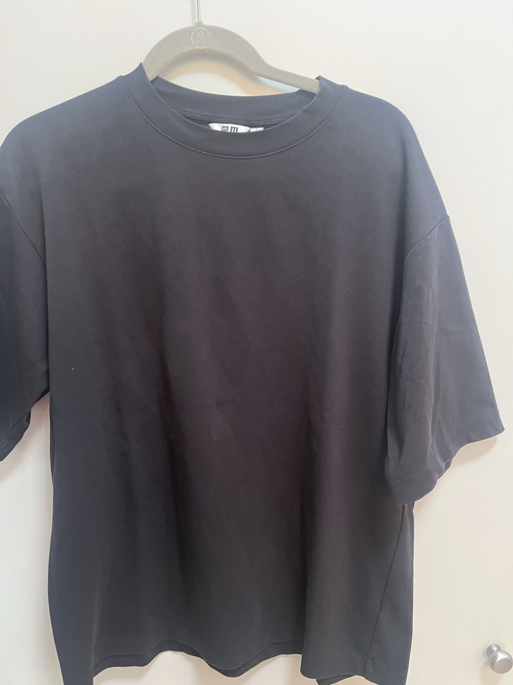 Uniqlo Men’s Size Medium Black Oversized Short Sleeve T-Shirt Cotton