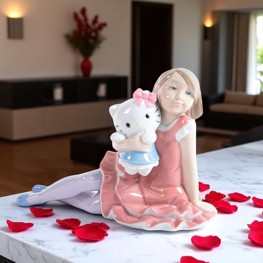 NAO by Lladro Retired PLAYING WITH HELLO KITTY 02001664 New