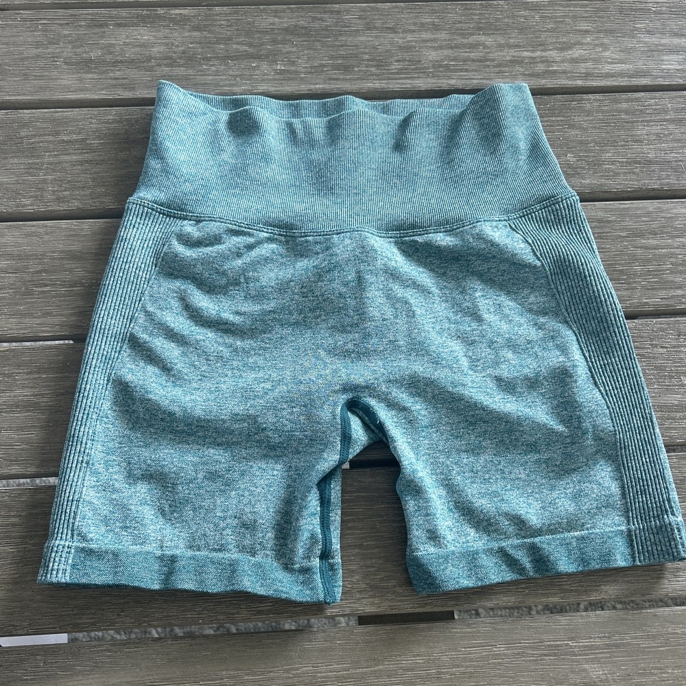Women's Activewear Shorts Size S Heather Teal Stretch Scrunch Booty Shorts