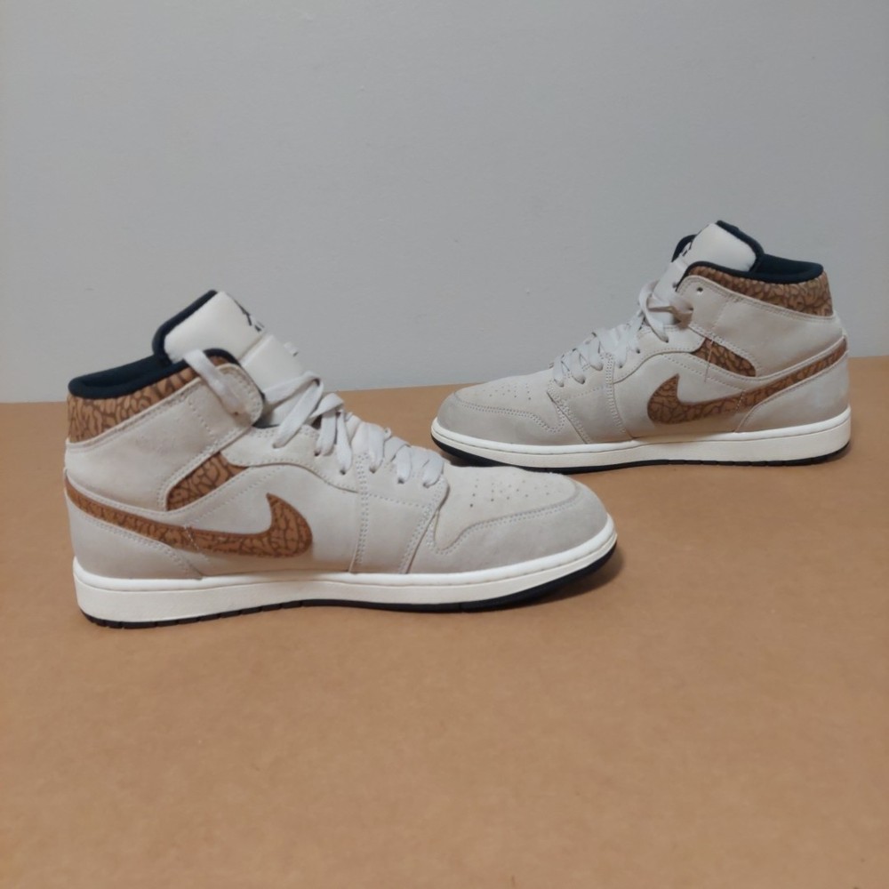 AIR JORDAN 1 MID BROWN ELEPHANT SWOOSH  DZ4129-102 SIZE 11
