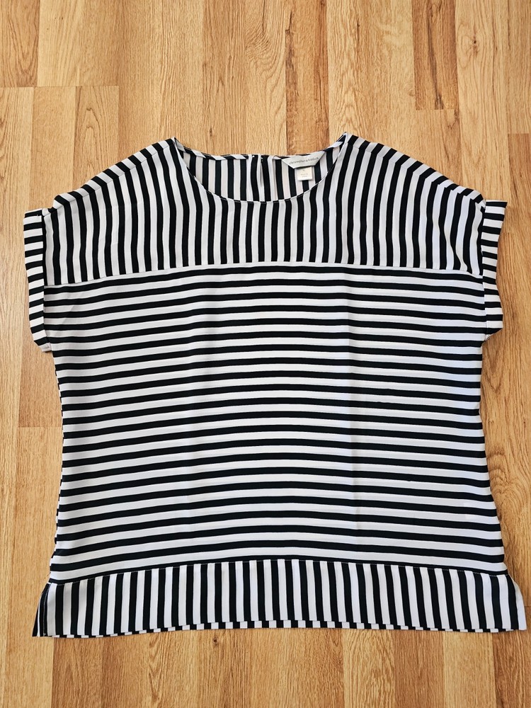 Christopher and Banks Blouse Striped Navy Blue Short Sleeve 1X Nautical Preppy