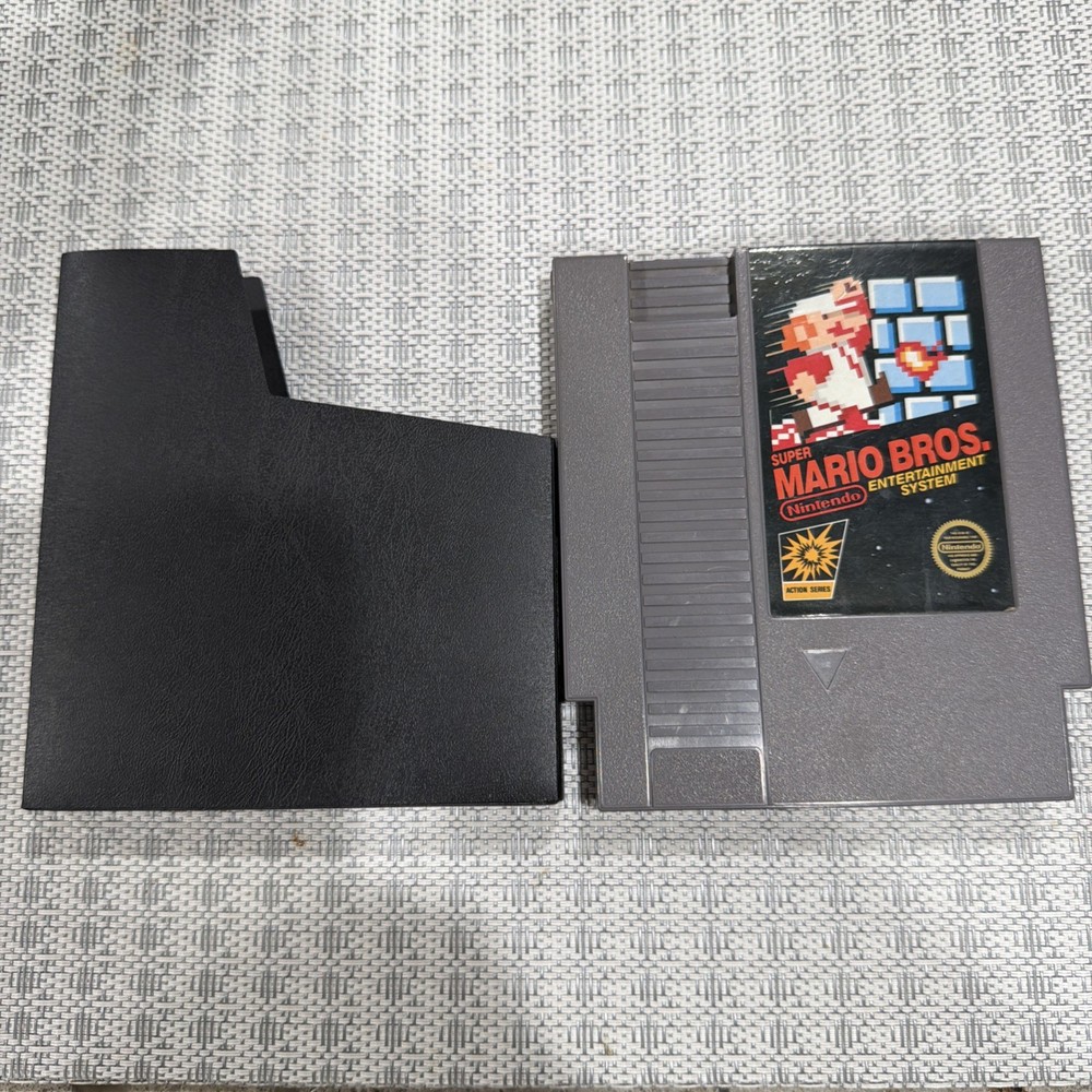 Super Mario Bros. (Nintendo Entertainment System, 1985) 5 Screw