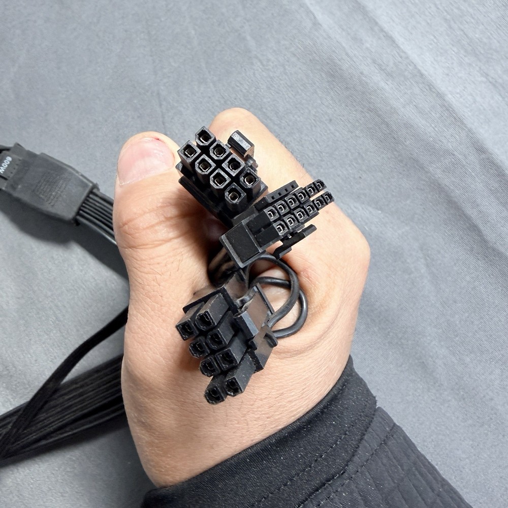 600W 12VHPWR 16Pin to Dual 8Pin PCIe GPU Power Cable RTX 4090 5090