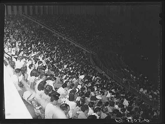 Photo:New York New York Lewisohn Stadium Audience 1930s Crowd Scene