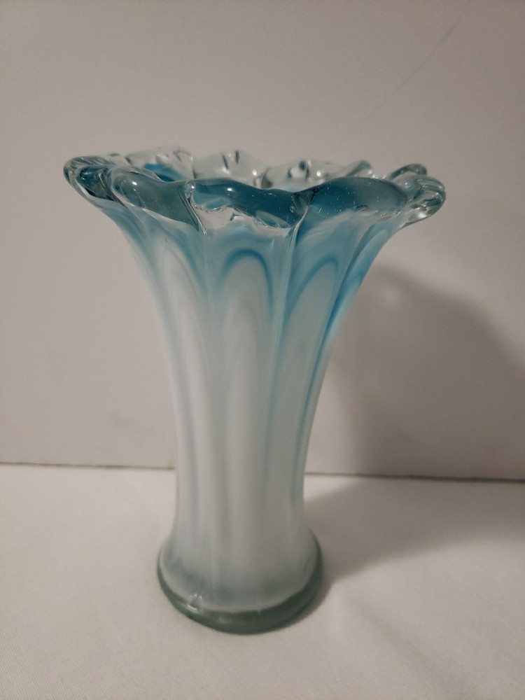 Vintage Hand Blown Art Glass Blue & White Swirl Design 7
