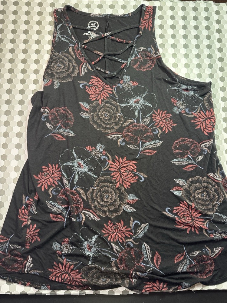 Maurices Black Red Blue Floral V-Neck Sleeveless Tank Top Women XXL