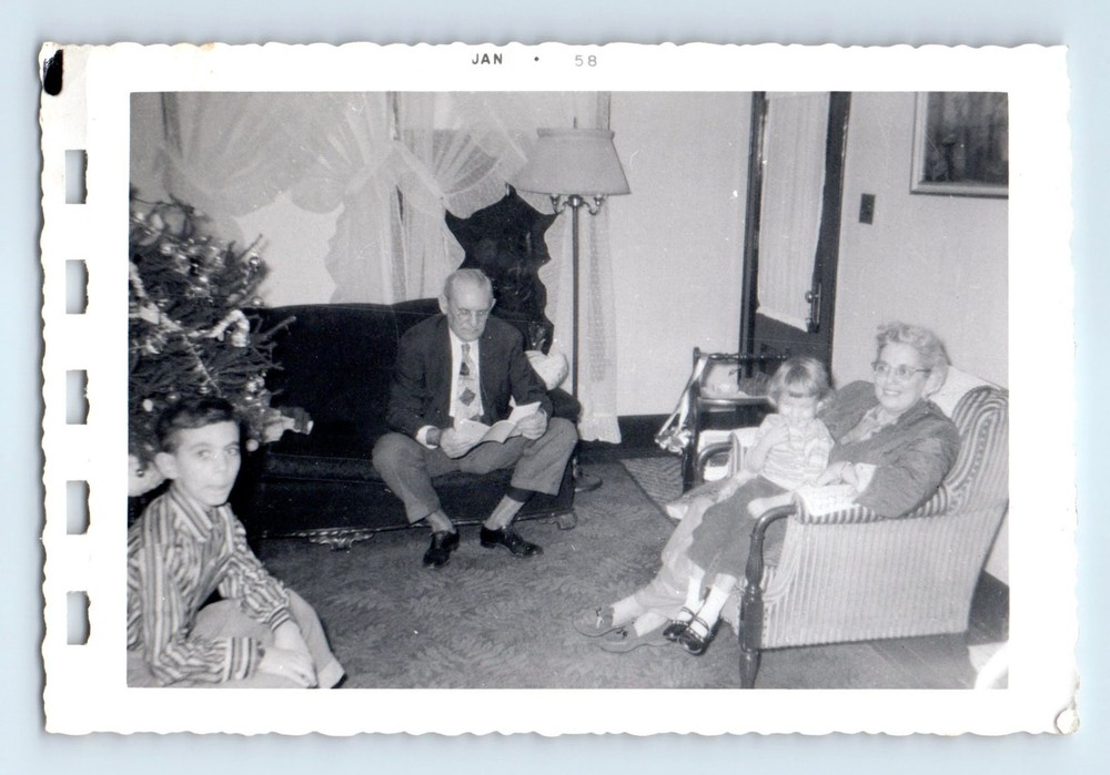 Old Vintage Photo MAN WOMAN BOY AND GIRL BY CHRISTMAS TREE FOUND SNAPSHOT