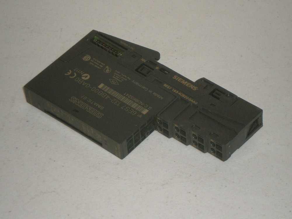 Siemens 6ES7132-4BB00-0AB0 Output Module with 6ES7193-4CB20-0AA0 Free Shipping!