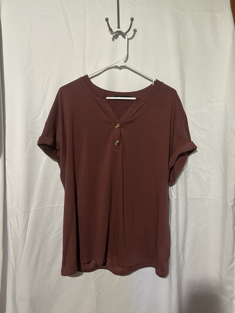 Womens XL Brown Solid V-Neck Henley Button Accent Short Sleeve Pullover T-Shirt