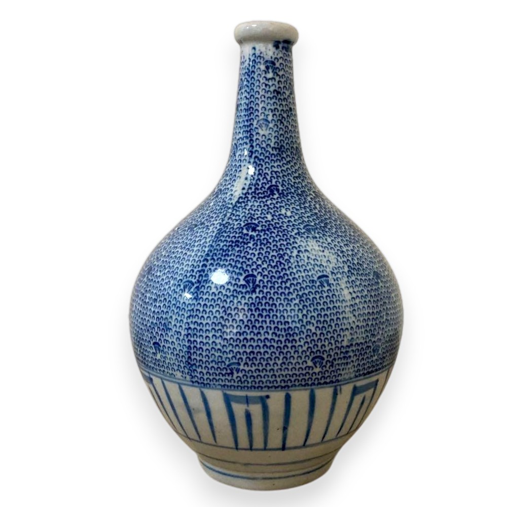 Imari Porcelain Vase Meiji Period Japanese Antique Bottle Arabesque 10.7 inch