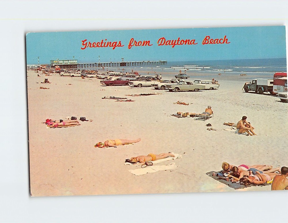 Postcard Greetings from Daytona Beach Florida USA