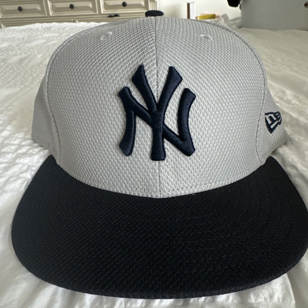New Era 59FIFTY MLB New York Yankees On Field Grey Blue Fitted Hat - Size 7 3/8