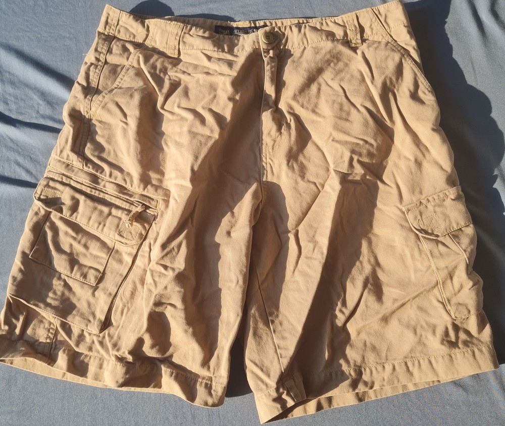Faded Glory Mens Casual Khaki Beige Cargo Shorts Size: 38