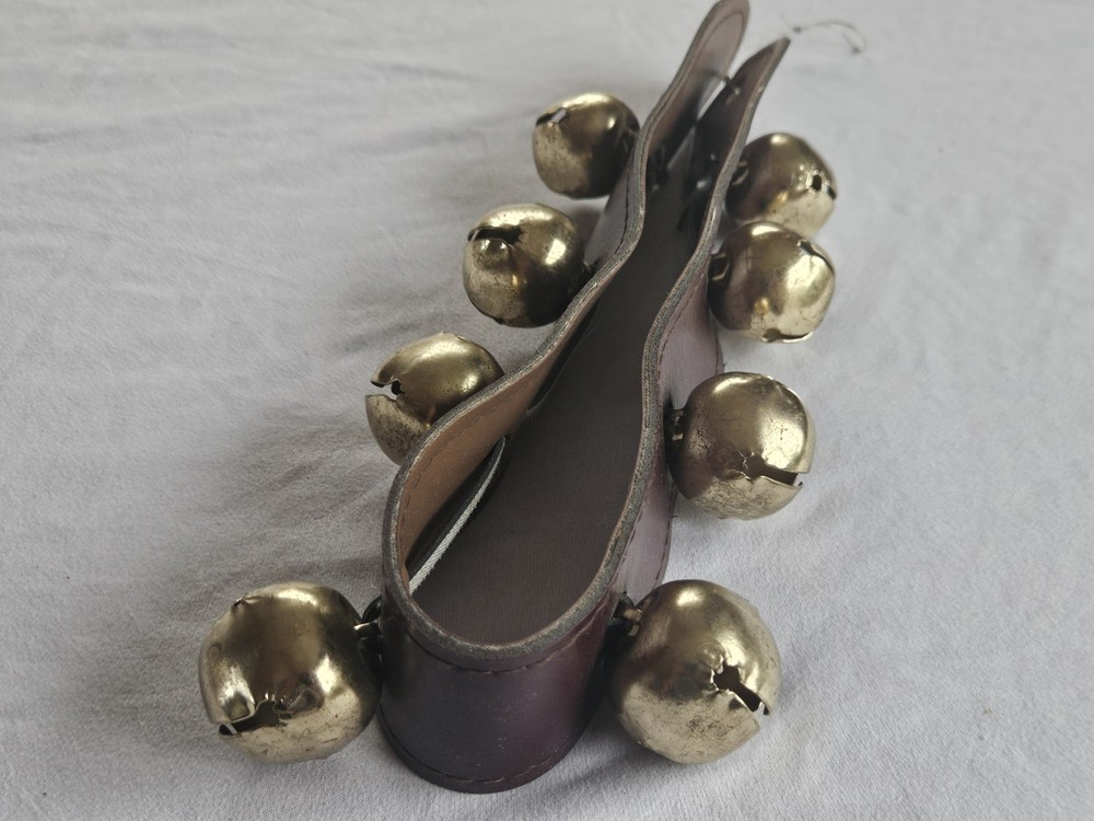 Reindeer Sleigh Bells Christmas Holiday Decor Door Hanger
