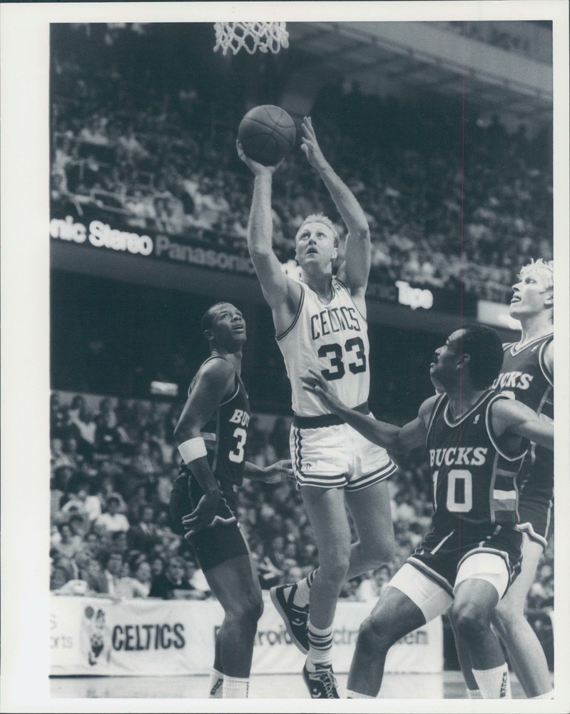 1981 Boston Celtics Larry Bird Game 8x10 Picture Celebrity Print