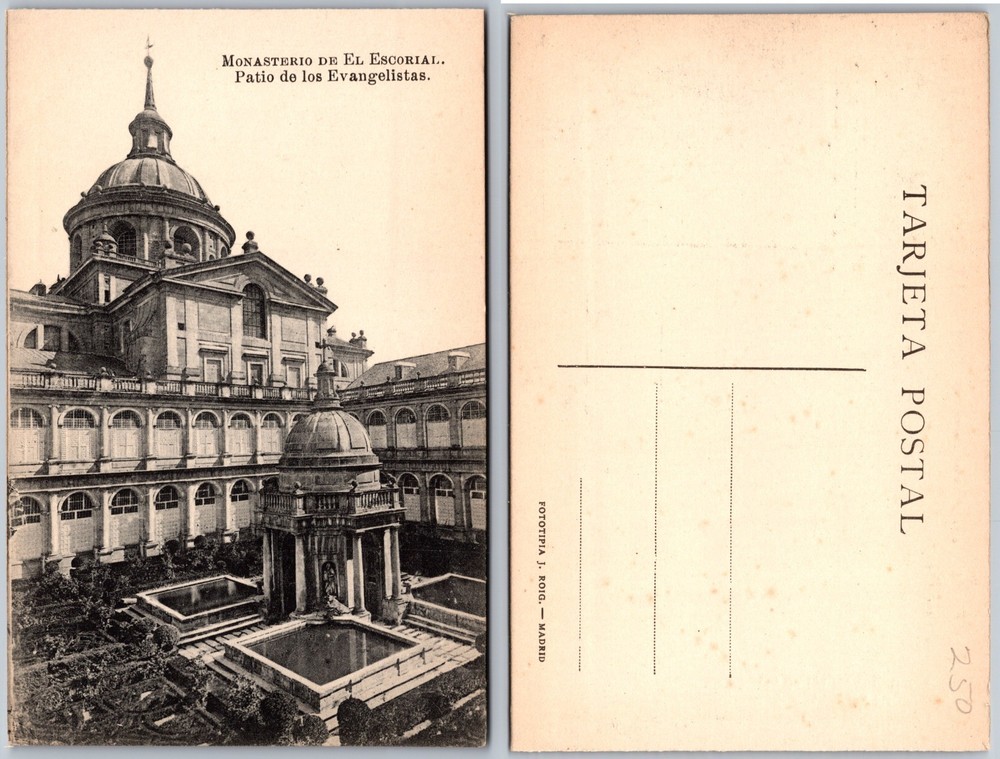 Monasterio El Escorial Patio Evangelistas Postcard