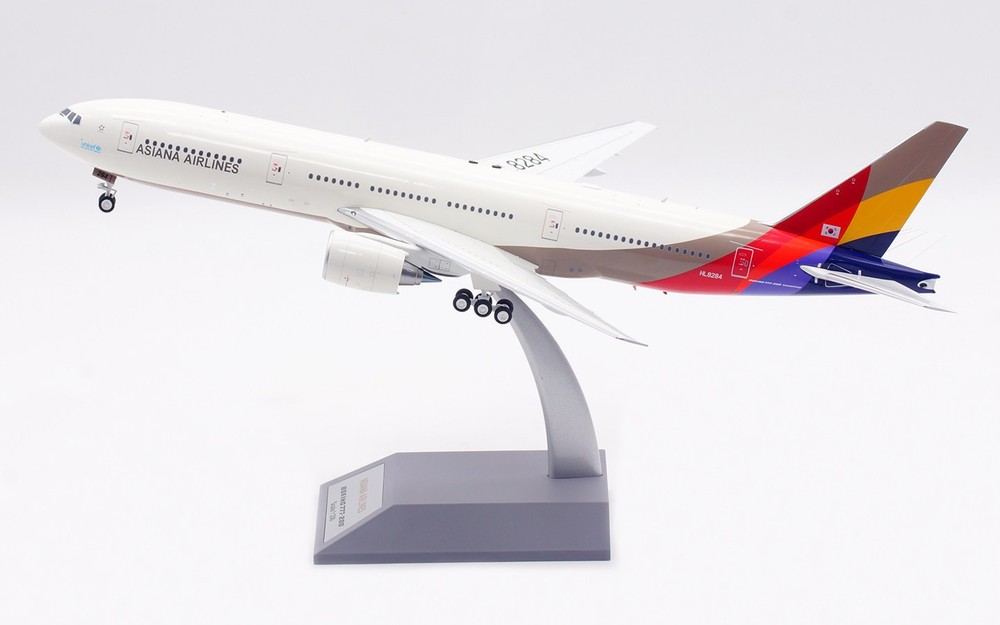 1:200 InFlight Asiana Airlines B777-200 HL8284 Airplane Diecast Plane Model
