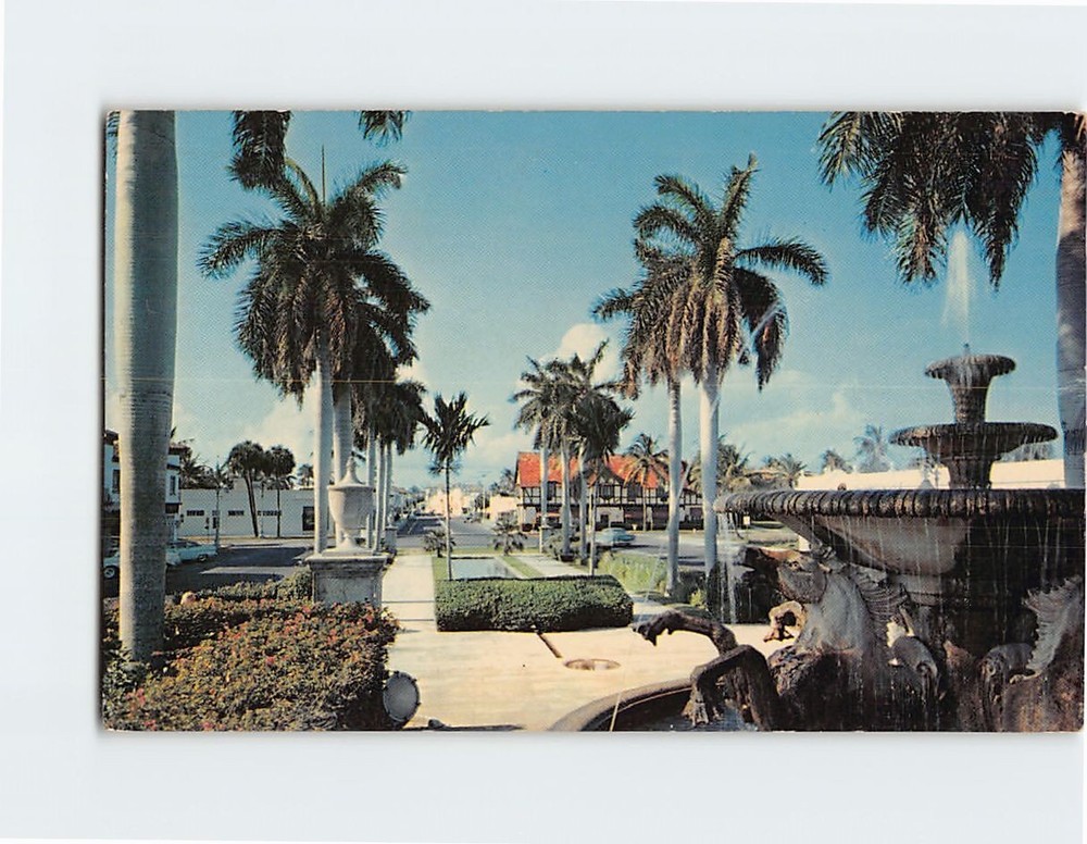 Postcard Memorial Fountain & View Looking North Palm Beach Florida USA