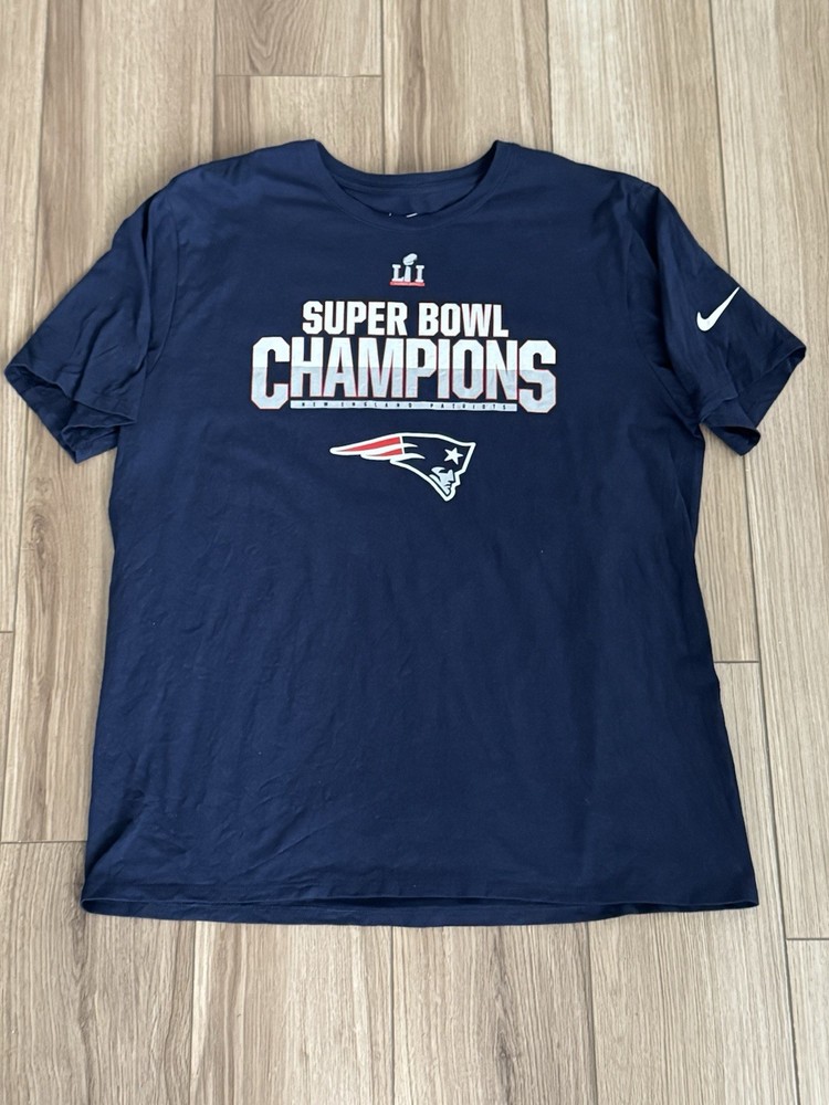 New England Patriots Super Bowl LI  Champions T-Shirt The Nike Tee Dri-Fit 2XL