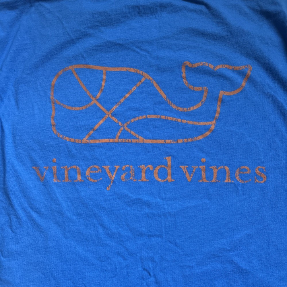 Vineyard Vines Men’s Small Pocket T Shirt Blue Long Sleeve Basketball Graphic