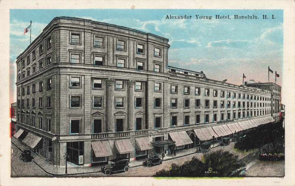 Alexander Young Hotel Honolulu Hawaii HI c1920 Postcard