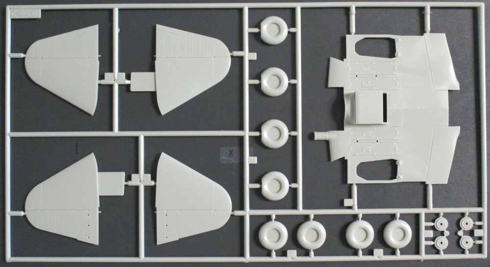 Accurate Miniatures 1/48th Scale IL-2 Stormovik - Parts Tree F from Kit 3408-image