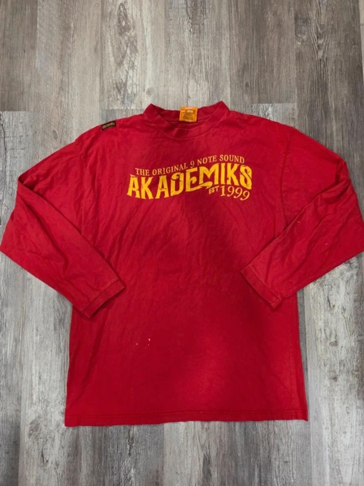 Vintage Y2K Akademiks Red Long Sleeve T-Shirt Men's X-Large 100% Cotton