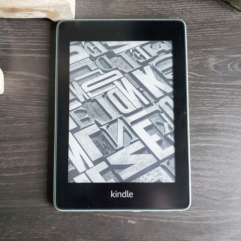 Amazon Kindle Paperwhite 10th Gen PQ94WIF 8GB Agave Green