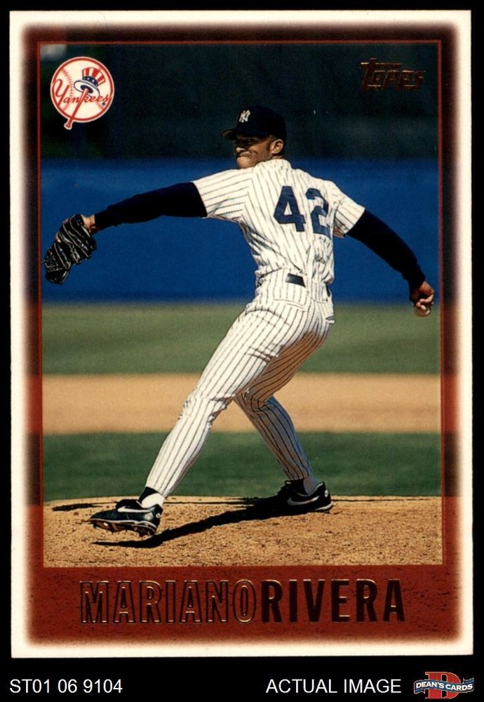 1997 Topps #256 Mariano Rivera Yankees HOF 8 - NM/MT