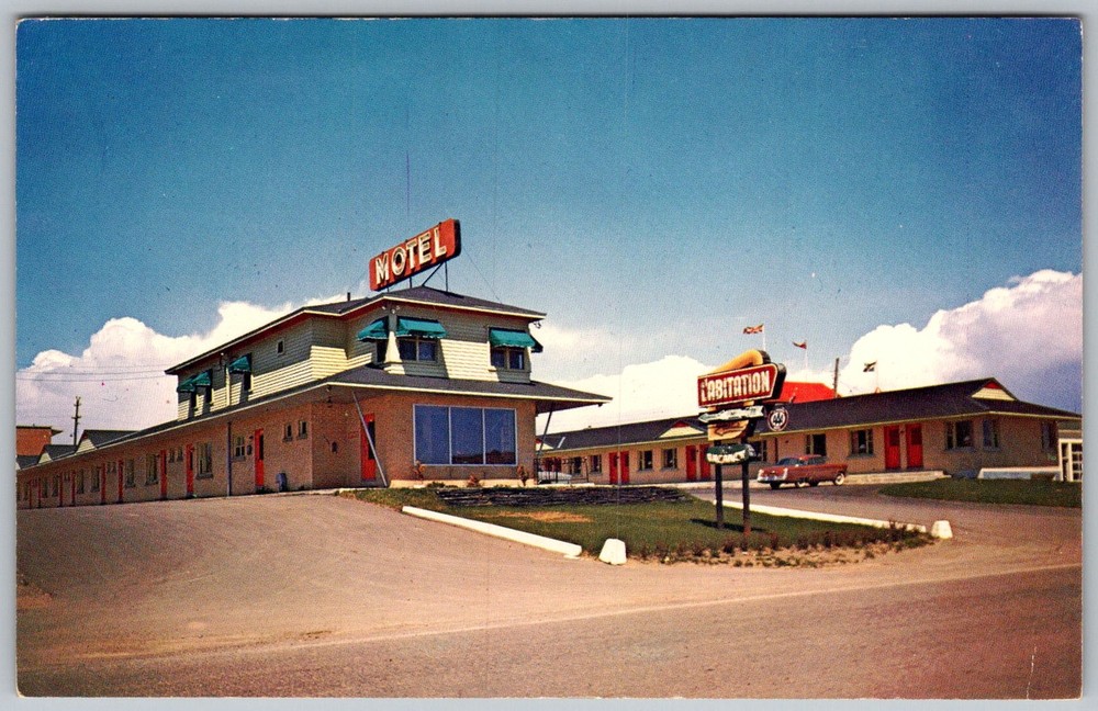 Vtg Postcard Motel L'abitation Entrance Quebec City, Qc, CA 1950s