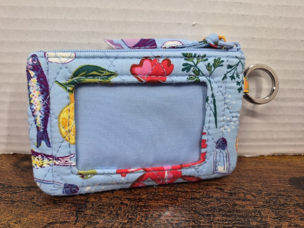 Vera Bradley Zip ID/ Card holder SEAFOOD BOIL