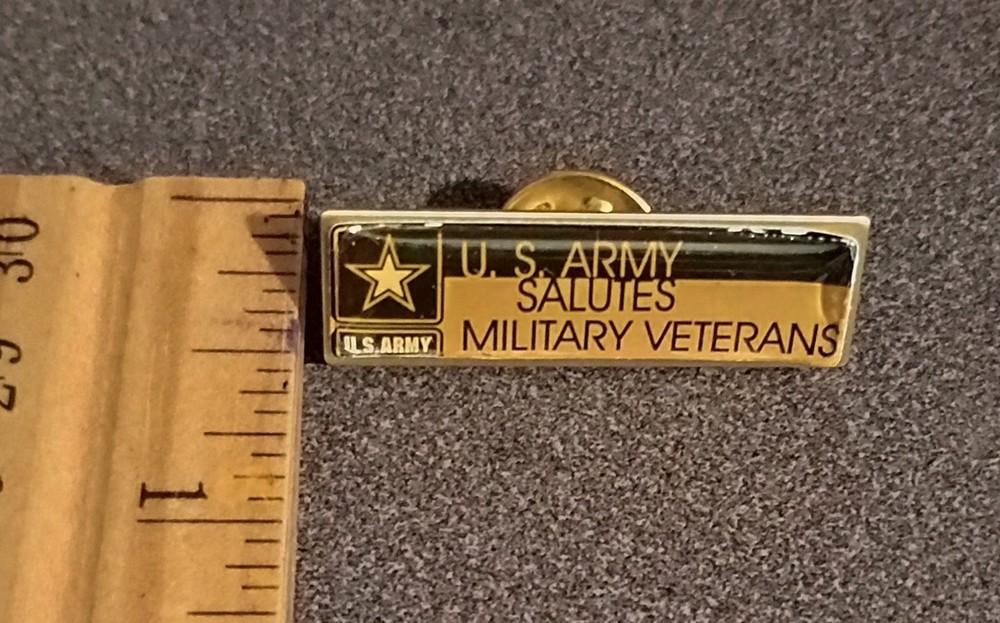 U.S. Army Salutes Military Veterans Vintage Collectible Lapel Hat Vest Pin