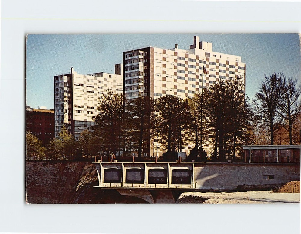 Postcard Apartments Along Scenic Lake Erie Cleveland Ohio USA