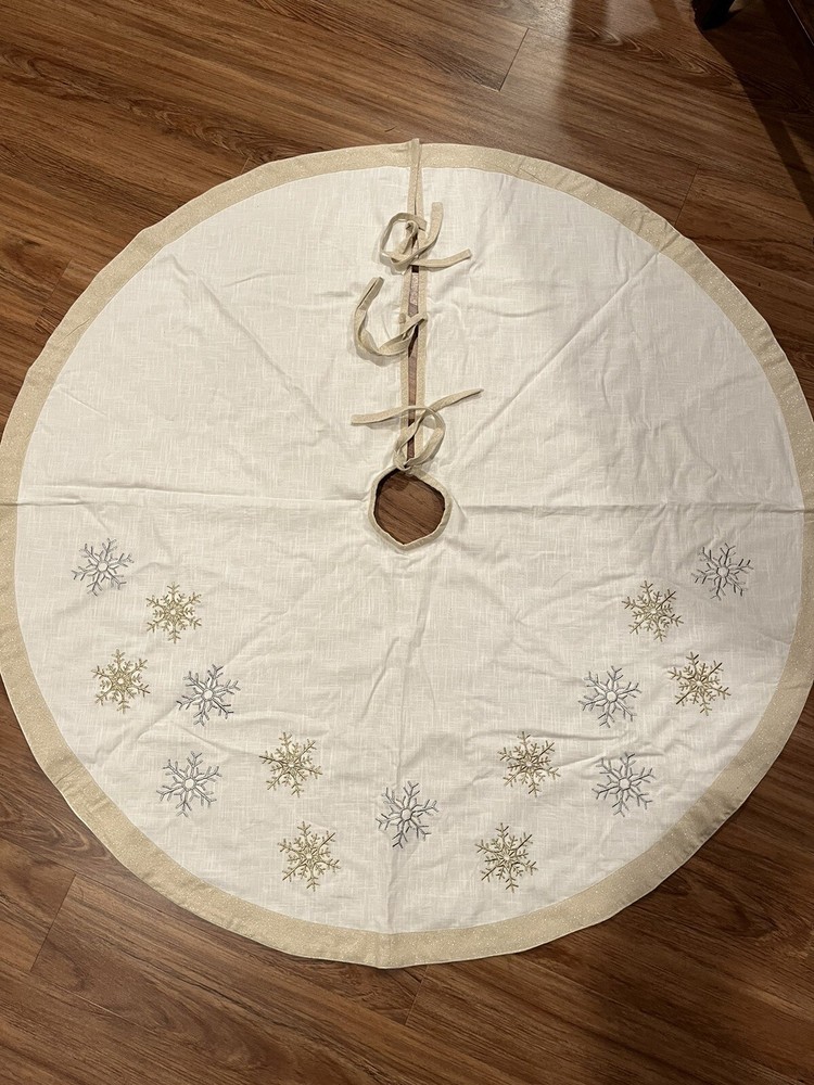 Gold & Silver Snowflake 53