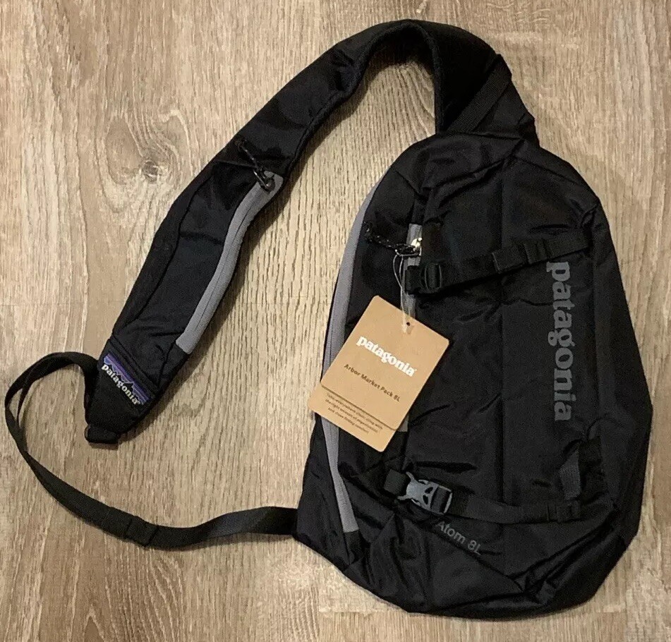Patagonia Atom 8L Black Sling Crossbody Bag NWT
