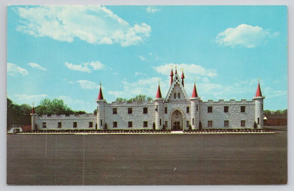 Dutch Wonderland Castle Gift Shop Lancaster PA Postcard 1960s Theme Park